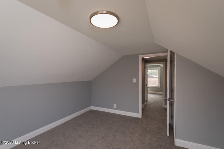 1638 Rangeland Road Louisville, KY 40219 - Photo 20 of 30 002