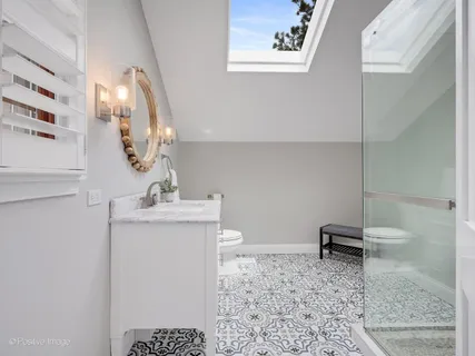 $1,250,000 | 1324 Laurie Lane, Burr Ridge, IL 60527
