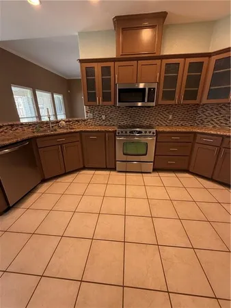 $2,750 | 14937 Dasmarinas Drive, Corpus Christi, TX 78418