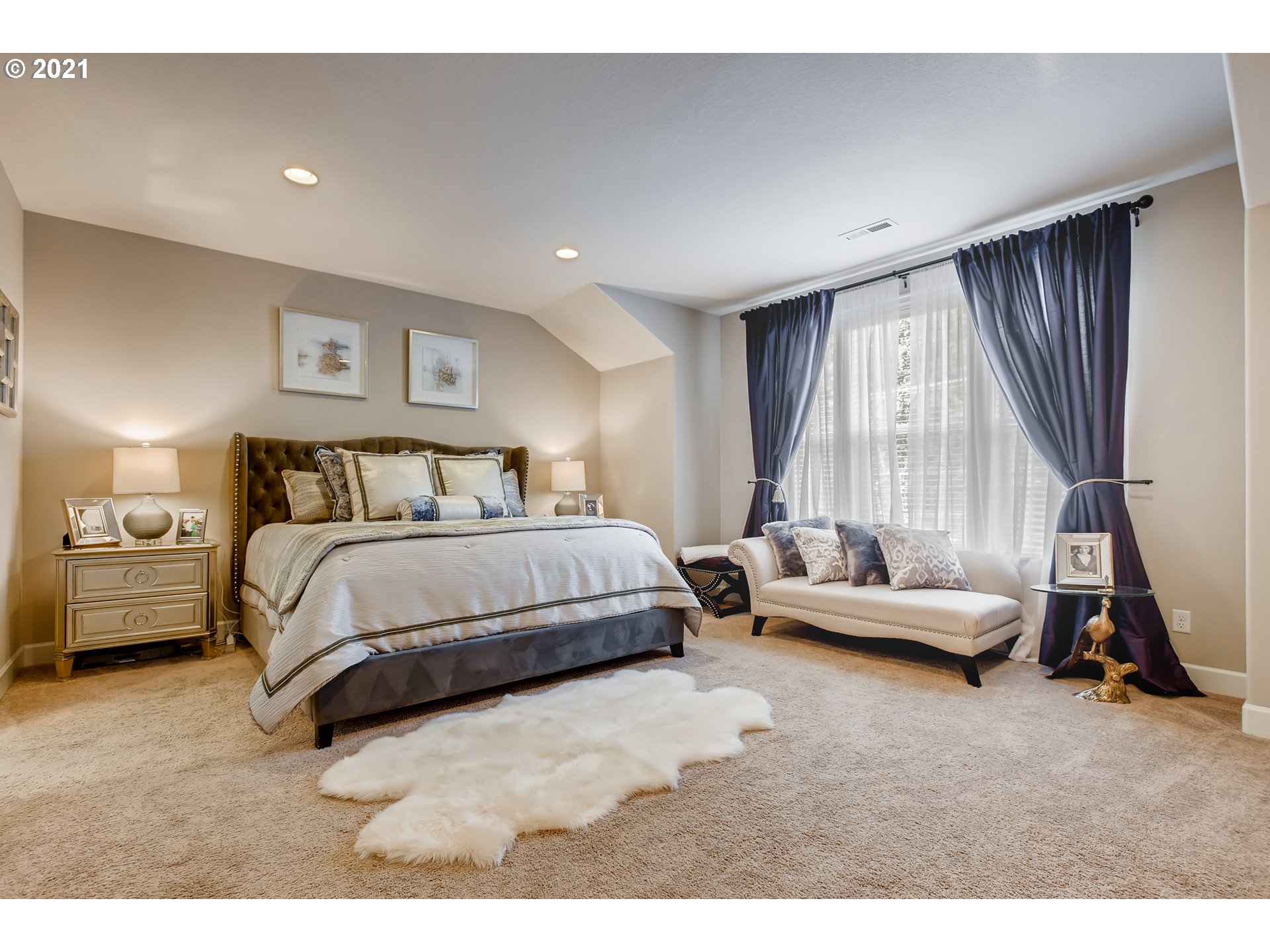 18634 Bryant Road Lake Oswego, OR 97034 - Photo 18 of 32 Gallery Image 18