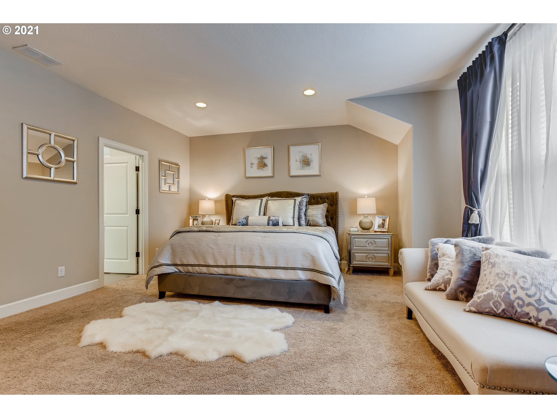 18634 Bryant Road Lake Oswego, OR 97034 - Photo 19 of 32 Gallery Image 19