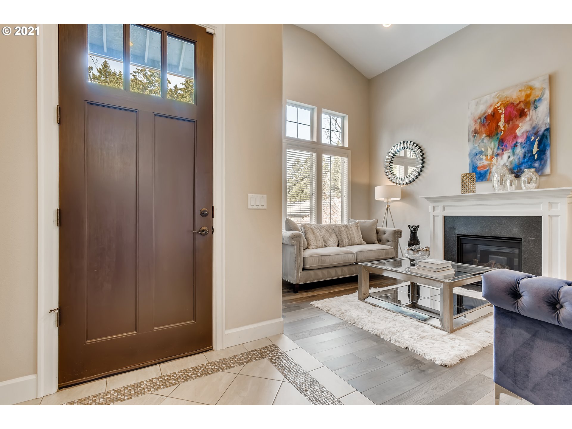 18634 Bryant Road Lake Oswego, OR 97034 - Photo 4 of 32 Gallery Image 4