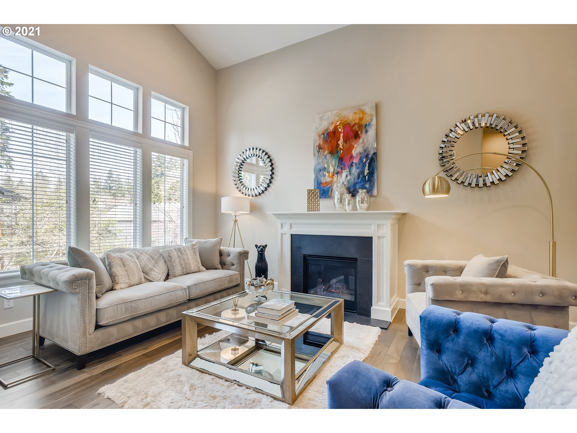18634 Bryant Road Lake Oswego, OR 97034 - Photo 6 of 32 Gallery Image 6
