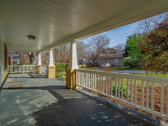 613 Rosemont Avenue Raleigh, NC 27607 - Photo 27 of 28 Front Porch