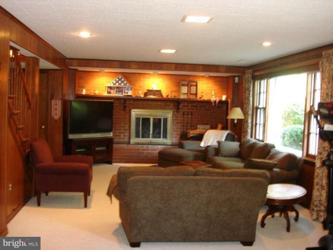 7337 Pinecastle Road Falls Church, VA 22043 - Photo 15 of 30 Recreation Room