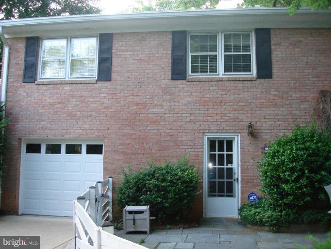 7337 Pinecastle Road Falls Church, VA 22043 - Photo 25 of 30 Garage 1