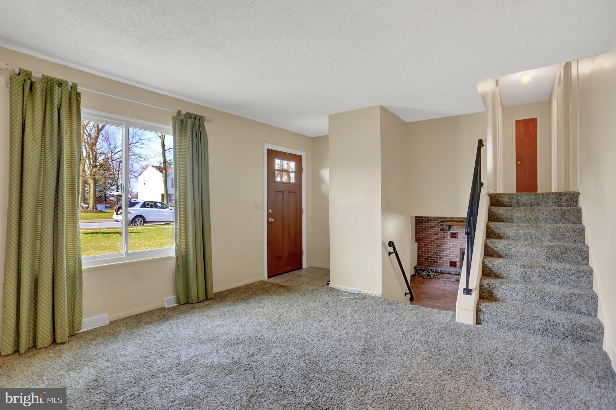 3610 Harrowgate Road York, PA 17402 - Photo 4 of 39 Gallery Image 4
