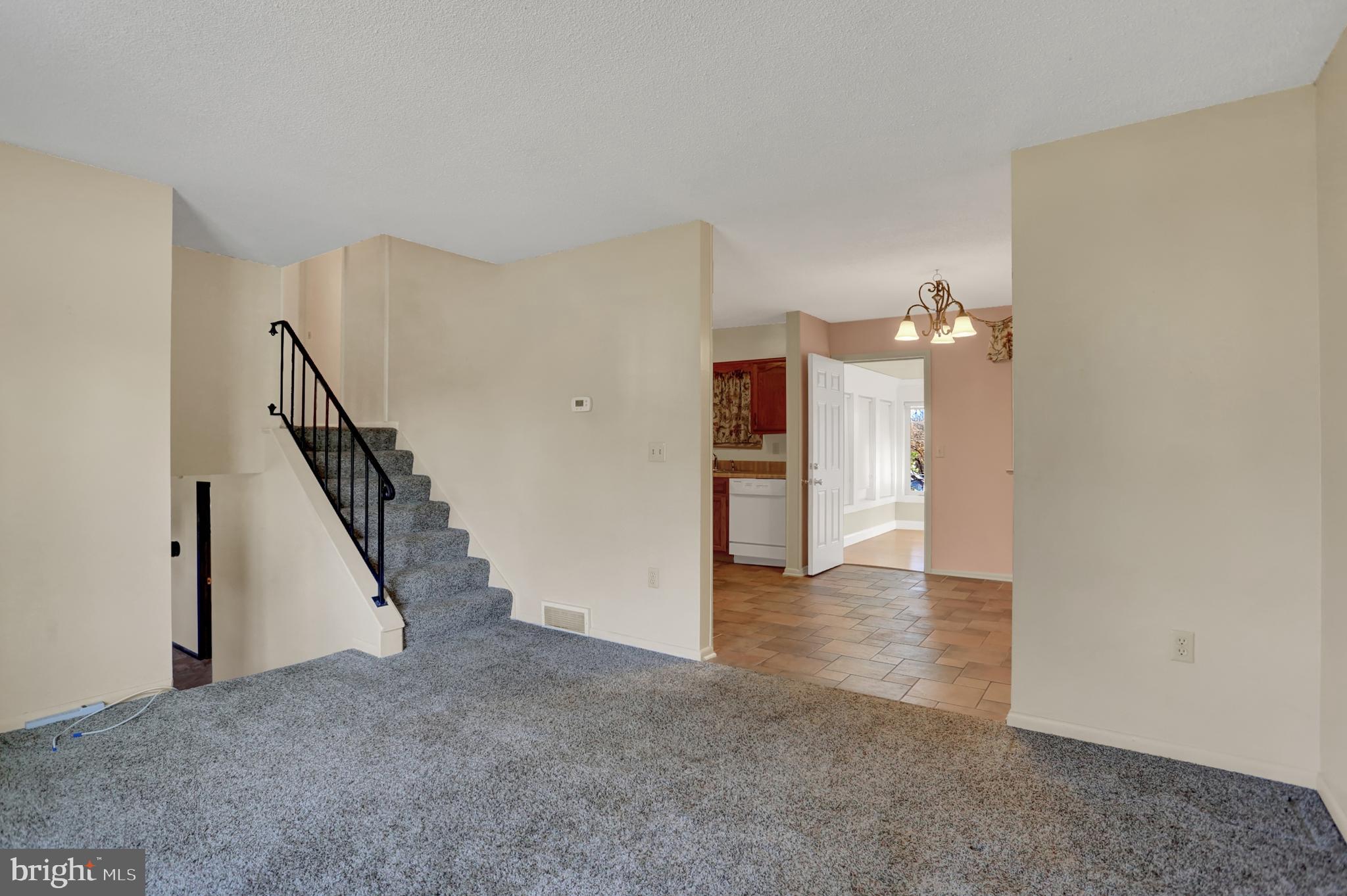 3610 Harrowgate Road York, PA 17402 - Photo 5 of 39 Gallery Image 5