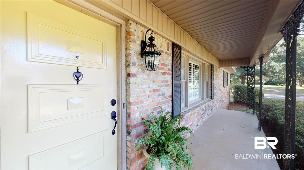 4400 Knob Hill Drive Mobile, AL 36693 - Photo 2 of 19