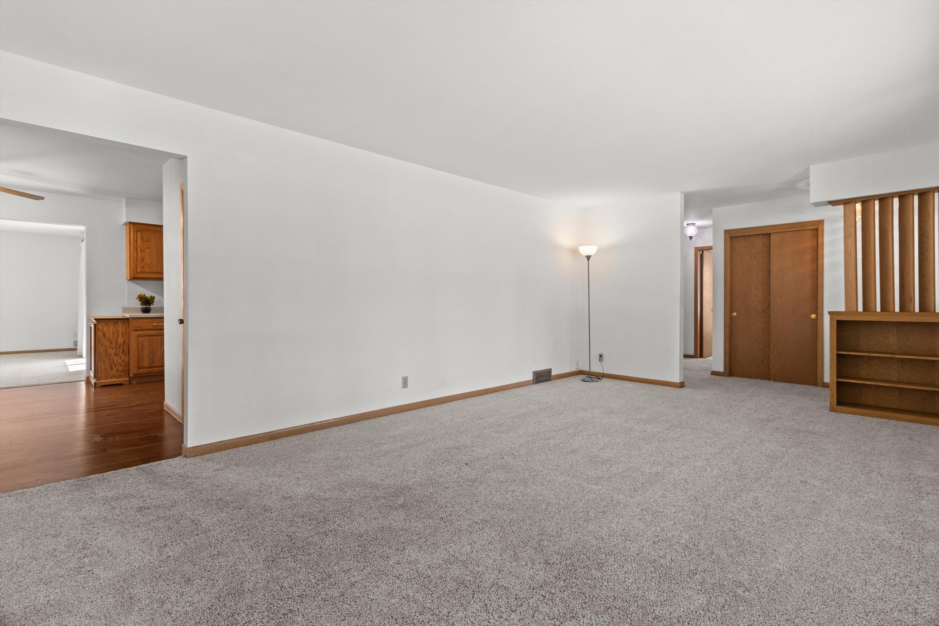 1813 Windom Way Madison, WI 53704 - Photo 6 of 34