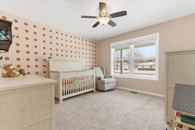 $350,000 | 214 Garnett Avenue, Winthrop Harbor, IL 60096