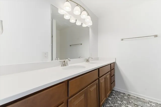 $350,000 | 214 Garnett Avenue, Winthrop Harbor, IL 60096