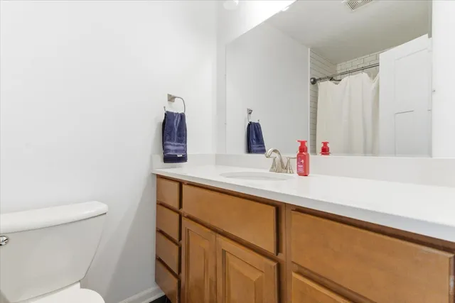 $350,000 | 214 Garnett Avenue, Winthrop Harbor, IL 60096