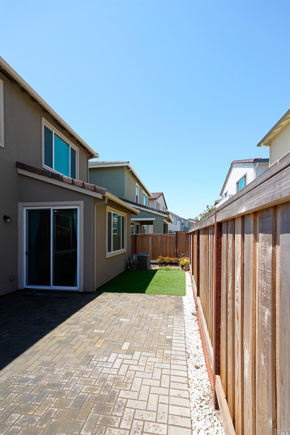 1344 Horizon Circle Fairfield, CA 94533 - Photo 40 of 45
