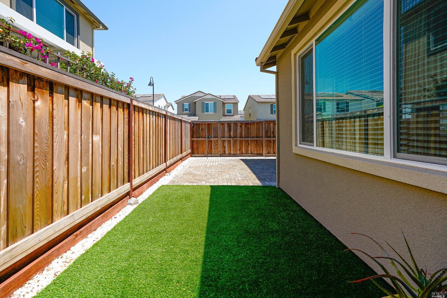 1344 Horizon Circle Fairfield, CA 94533 - Photo 41 of 45