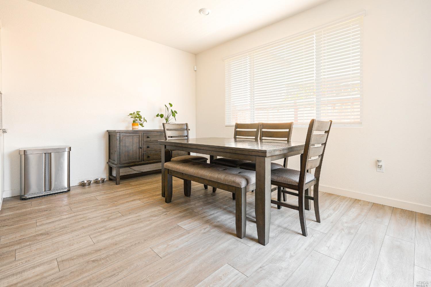 1344 Horizon Circle Fairfield, CA 94533 - Photo 6 of 45