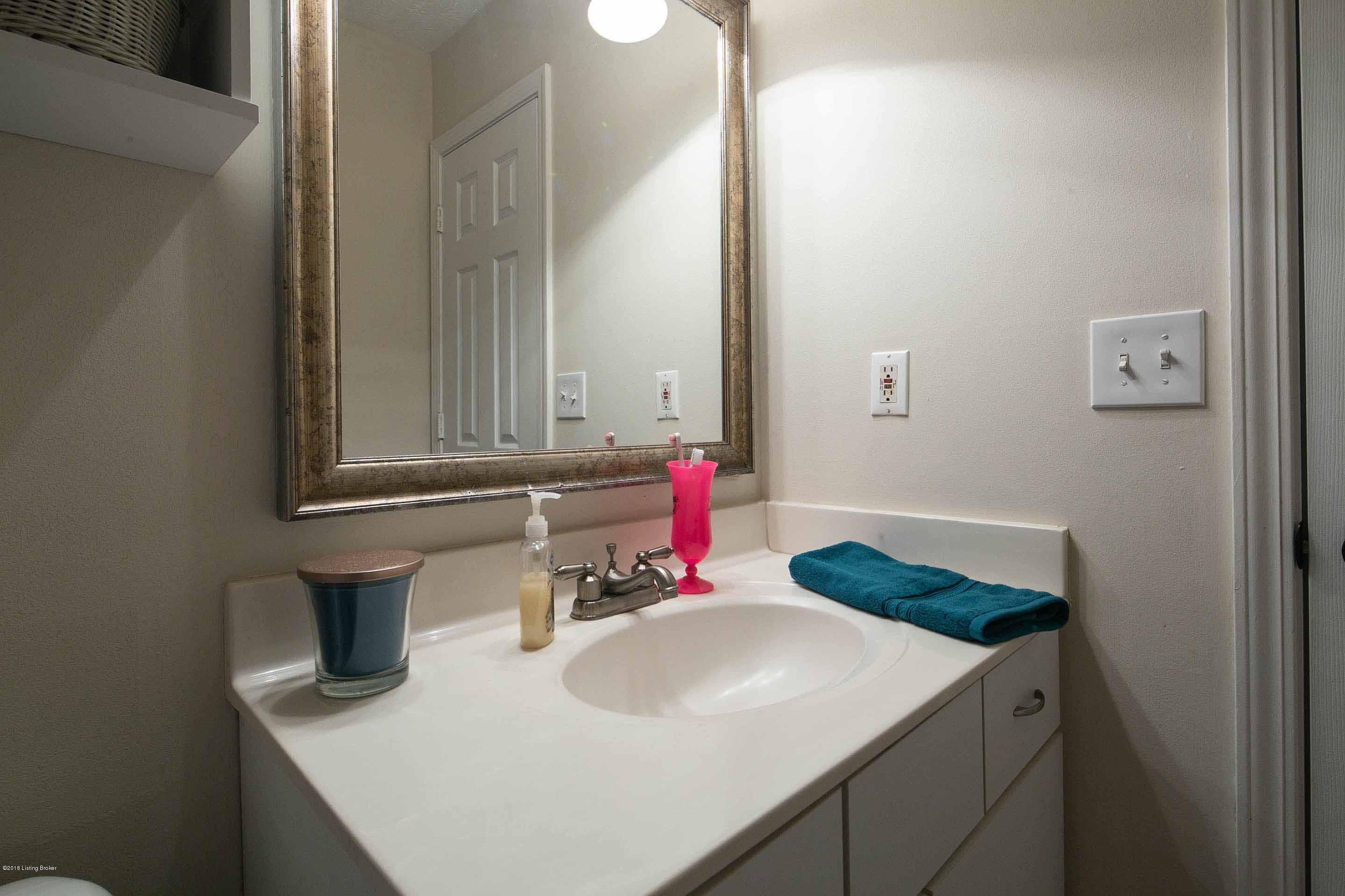 11006 St Rene Road Louisville, KY 40299 - Photo 43 of 43 41