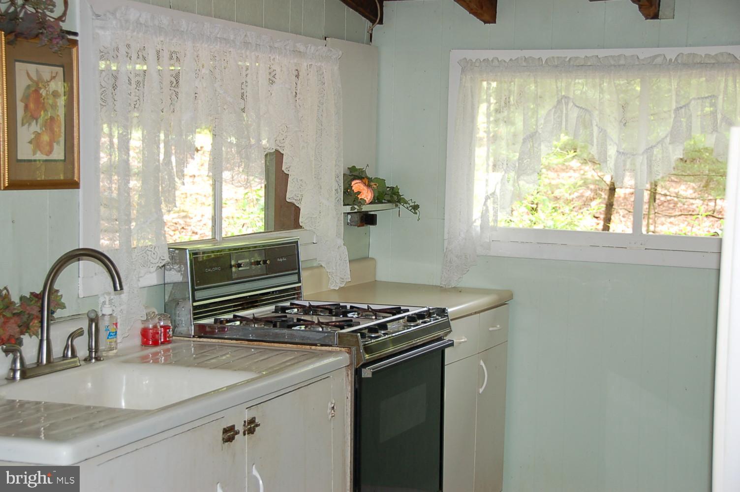 4883 Spring Road Shermans Dale, PA 17090 - Photo 20 of 37 Gallery Image 20