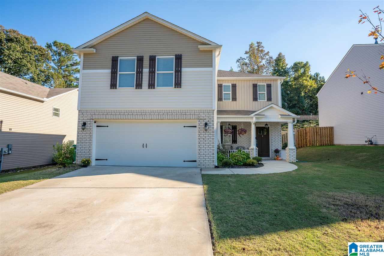 828 Huntington Trace Chelsea, AL 35043 - Photo 2 of 30