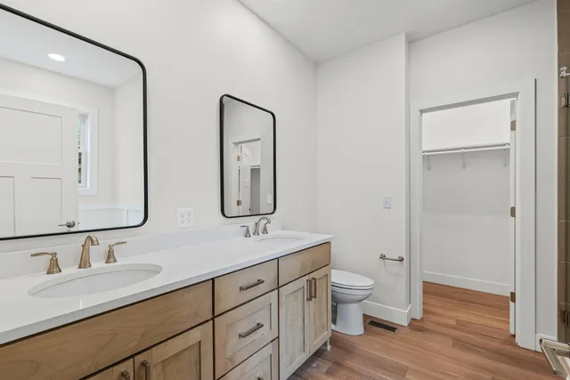 $319,900 | 404 East Sherman Street, St. Joseph, IL 61873