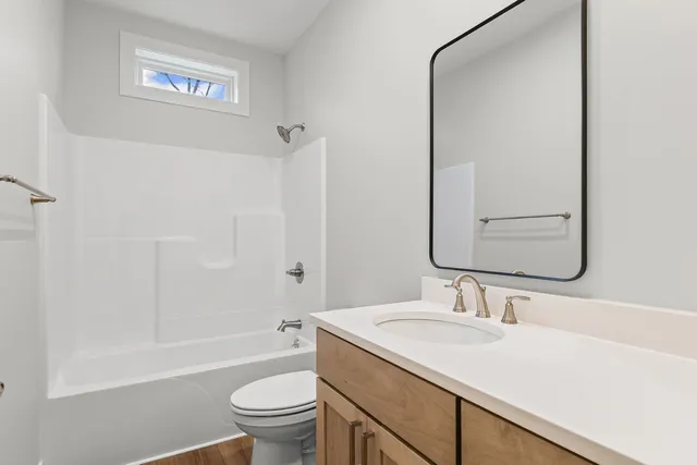 $319,900 | 404 East Sherman Street, St. Joseph, IL 61873