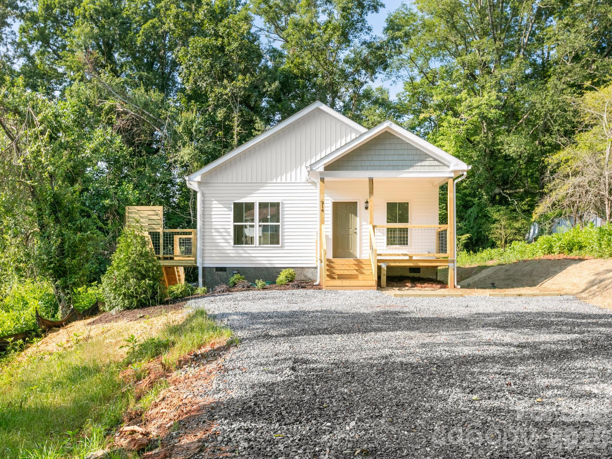 216 Lower Edgewood Road Candler, NC 28715 - Photo 5 of 32