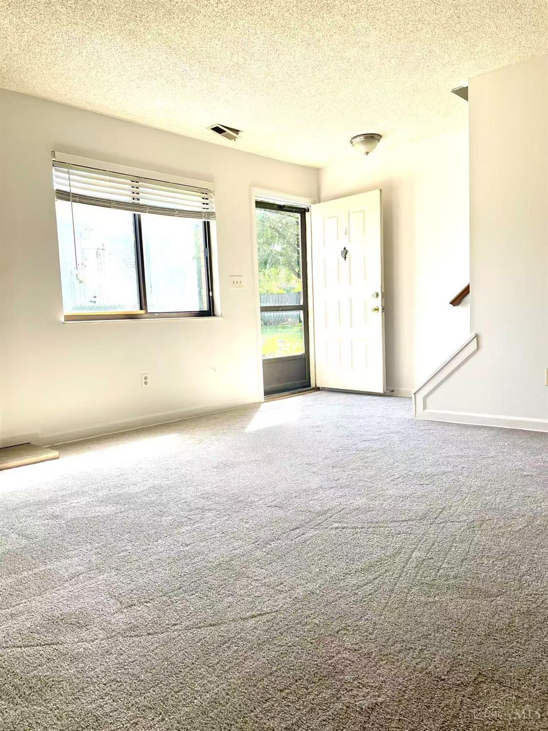 3844 Mack Road Fairfield, OH 45014 - Photo 4 of 26