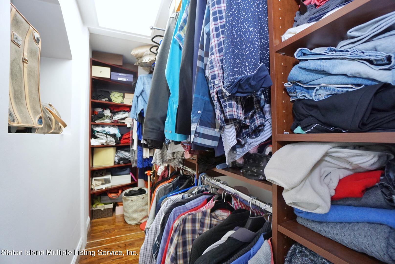 118 Covington Circle Staten Island, NY 10312 - Photo 21 of 41 (21) MASTER BEDROOM WALK IN CLOSET