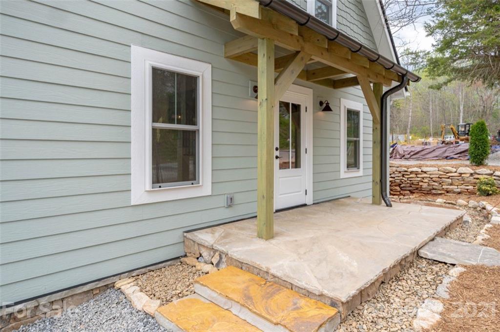 534 Fisher Road, Unit L1B Brevard, NC 28712 - Photo 2 of 33 Gallery Image 2