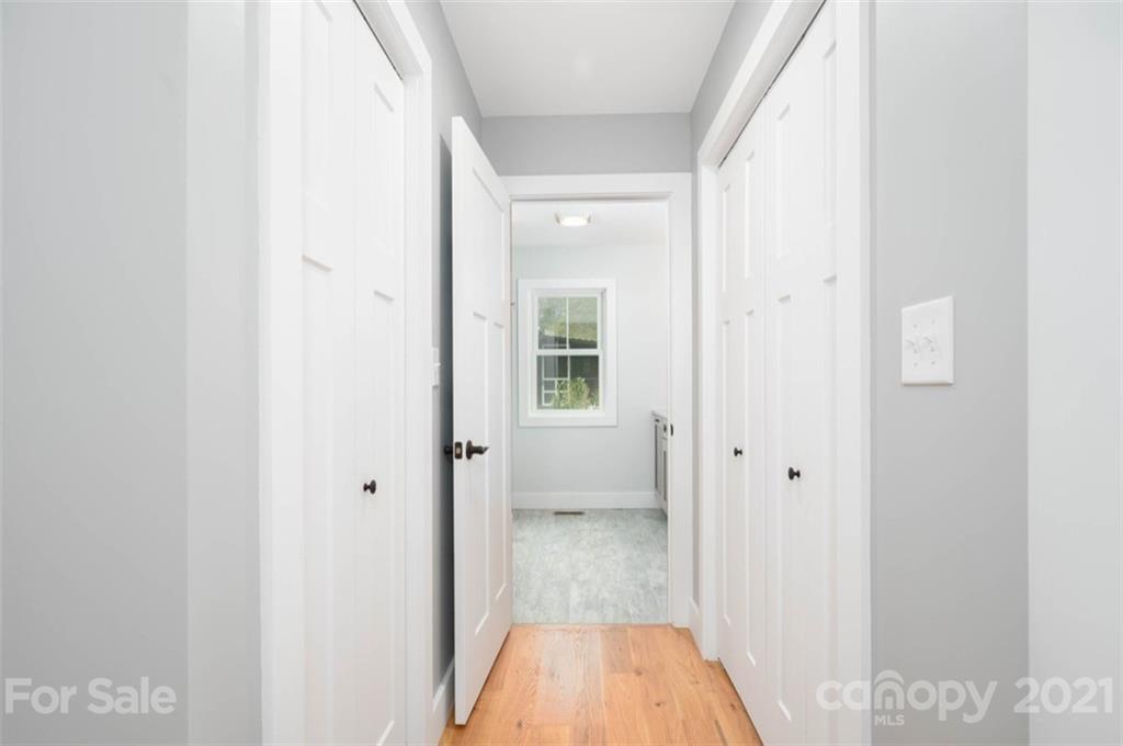 534 Fisher Road, Unit L1B Brevard, NC 28712 - Photo 15 of 33 Gallery Image 15