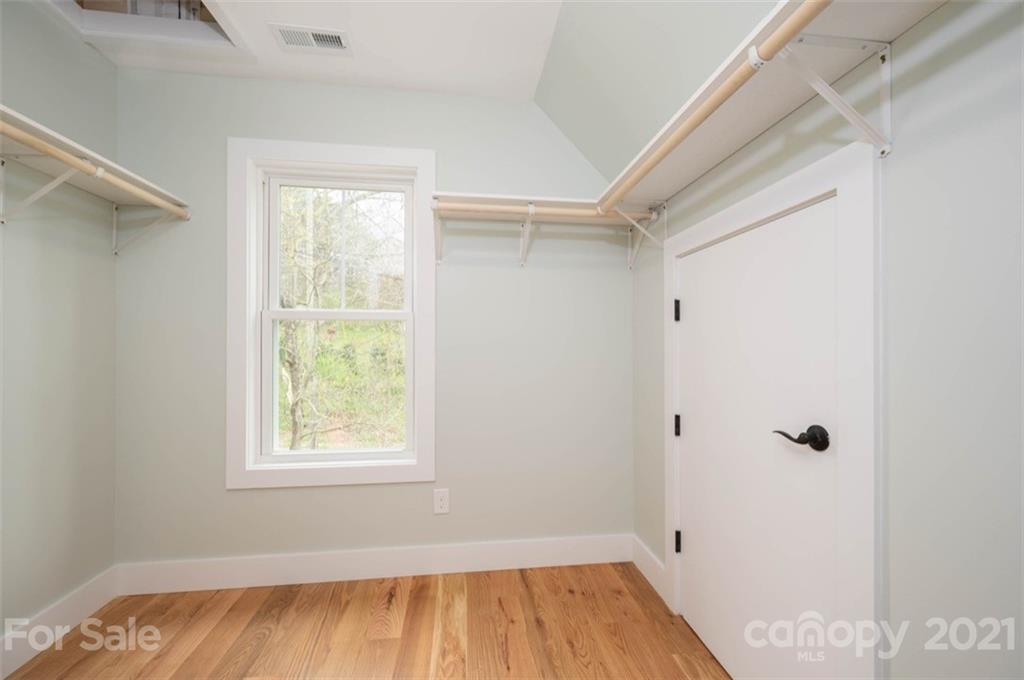 534 Fisher Road, Unit L1B Brevard, NC 28712 - Photo 22 of 33 Gallery Image 22