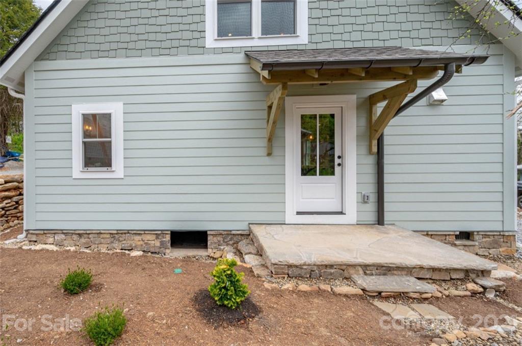 534 Fisher Road, Unit L1B Brevard, NC 28712 - Photo 24 of 33 Gallery Image 24