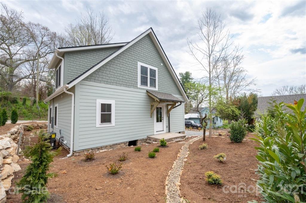 534 Fisher Road, Unit L1B Brevard, NC 28712 - Photo 25 of 33 Gallery Image 25