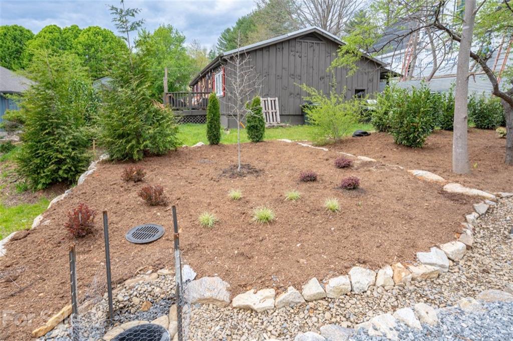 534 Fisher Road, Unit L1B Brevard, NC 28712 - Photo 29 of 33 Gallery Image 29