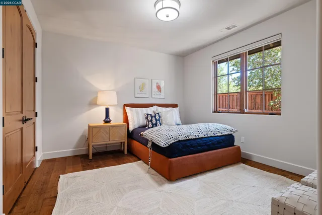 $3,250,000 | 3 Barnes Court, Moraga, CA 94556