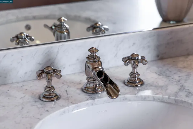 $3,250,000 | 3 Barnes Court, Moraga, CA 94556