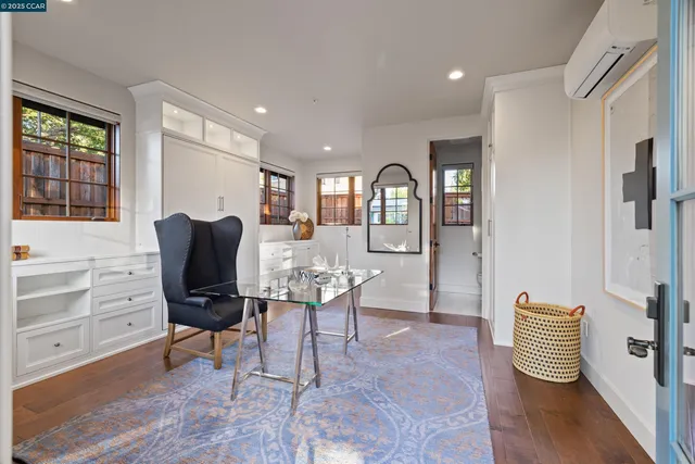 $3,250,000 | 3 Barnes Court, Moraga, CA 94556