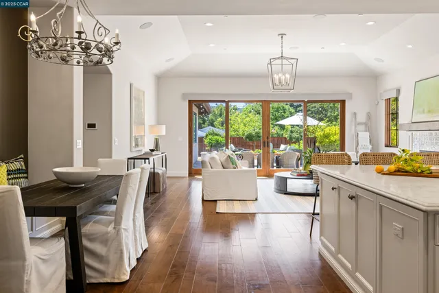 $3,250,000 | 3 Barnes Court, Moraga, CA 94556