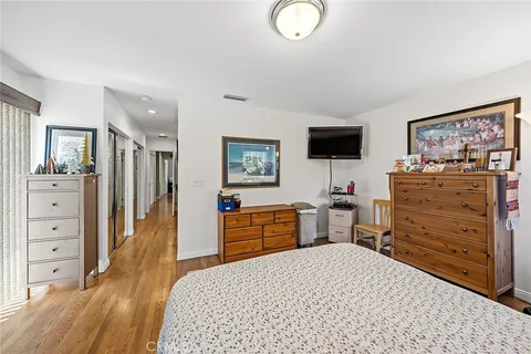 $950,000 | 4708 Eastbrook Avenue, Lakewood, CA 90713