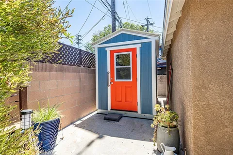 $950,000 | 4708 Eastbrook Avenue, Lakewood, CA 90713