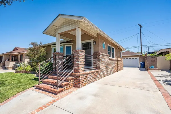 $950,000 | 4708 Eastbrook Avenue, Lakewood, CA 90713