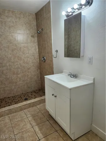 $2,100 | 3309 North Crawford Street, North Las Vegas, NV 89030