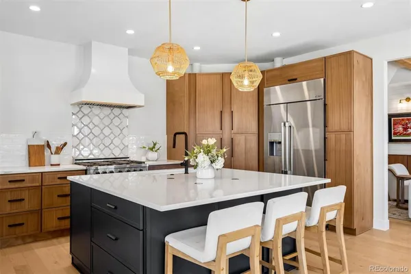 $1,595,000 | 7079 South Locust Place, Centennial, CO 80112