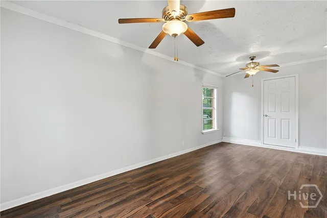 $2,450 | 401 Barnhill Drive, Savannah, GA 31406