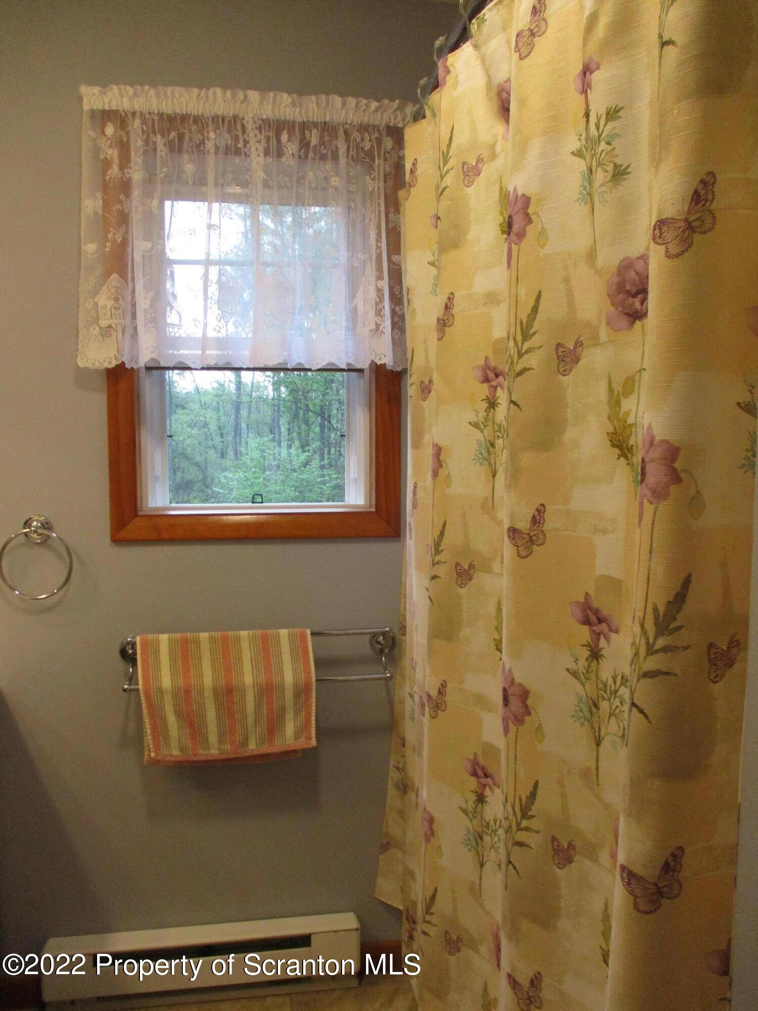 3610 Aberdeen Road Moscow, PA 18444 - Photo 13 of 30 Gallery Image 13