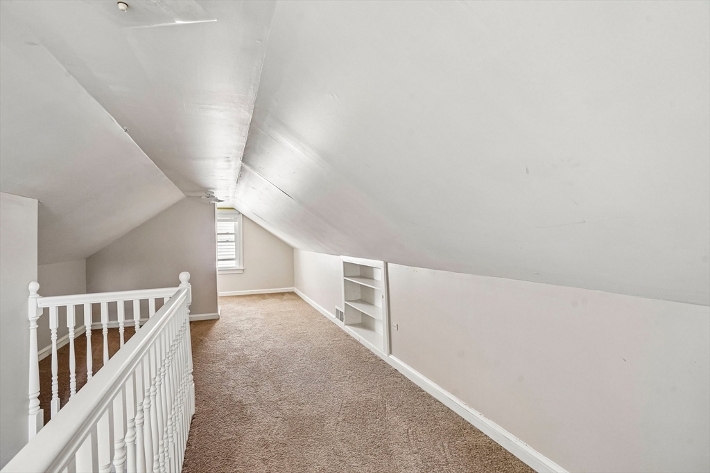 10 Standish Street Worcester, MA 01604 - Photo 15 of 27