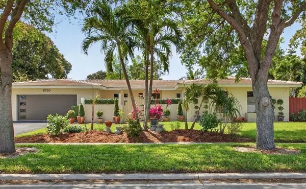 $698,000 | 6720 Southwest 7th Street, Margate, FL 33068