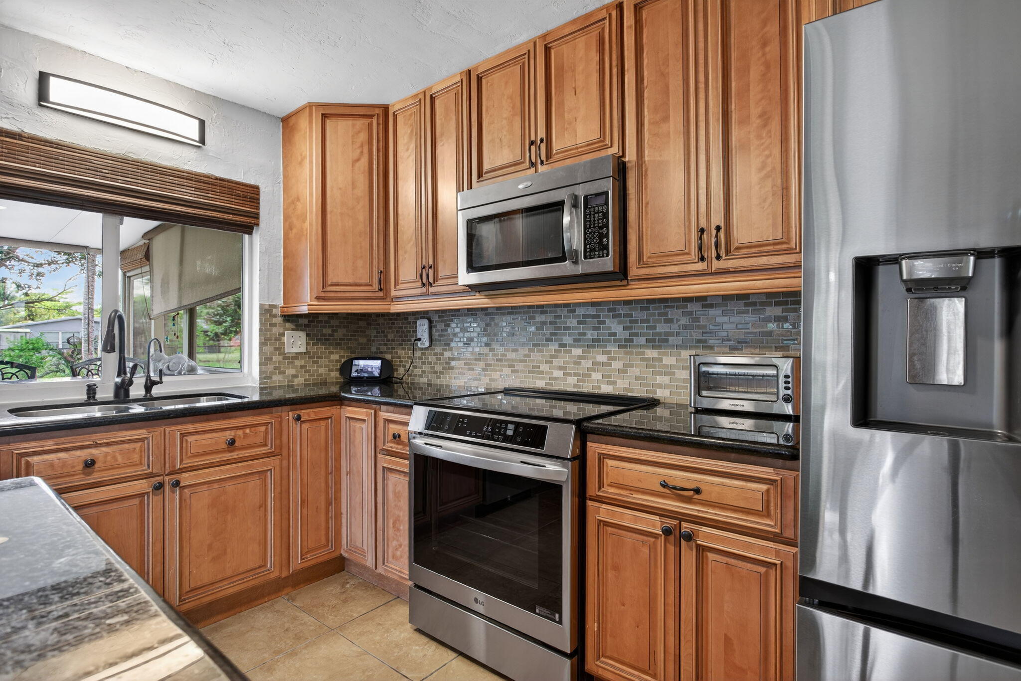 6720 Southwest 7th Street Margate, FL 33068 - Photo 18 of 38 30-web-or-mls-001L7787