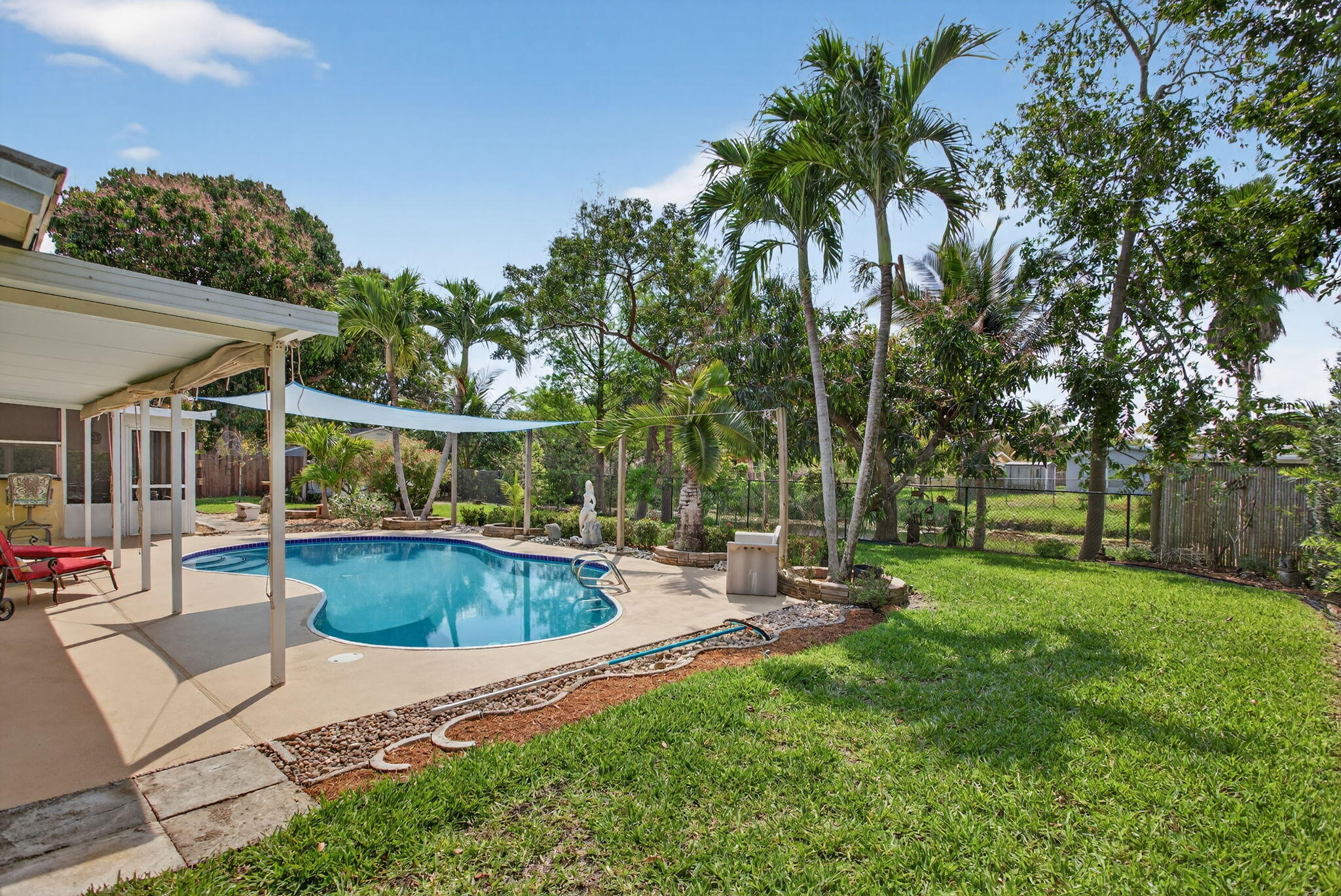 6720 Southwest 7th Street Margate, FL 33068 - Photo 7 of 38 12-web-or-mls-001L7687