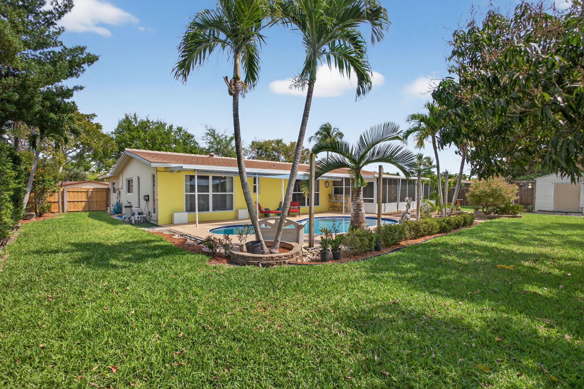 6720 Southwest 7th Street Margate, FL 33068 - Photo 8 of 38 13-web-or-mls-001L7692